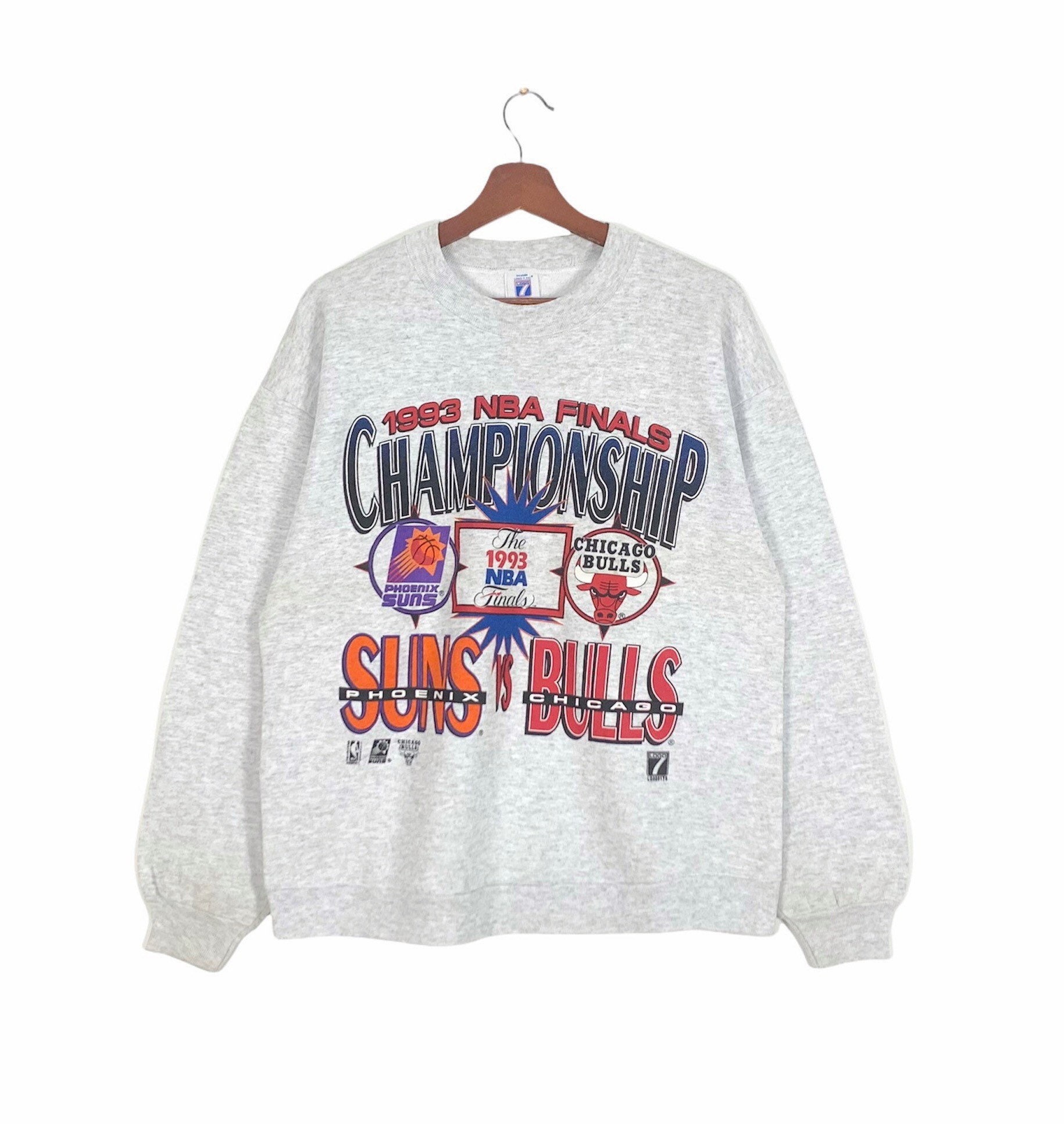 TEETOWN - Women's T-Shirt – Basketball Skull – Lakers Warriors Spurs  Celtics Chicago Bull NBA Sport Jam Youngboy, white, M : :  Fashion