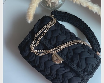 Handmade Crochet Capri Bag: Cotton Yarn Shoulder Bag