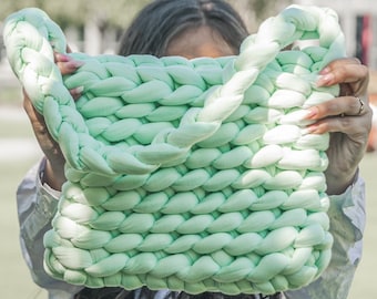Chunky Knit Crochet Bag: Handmade Boho Puffer Bag