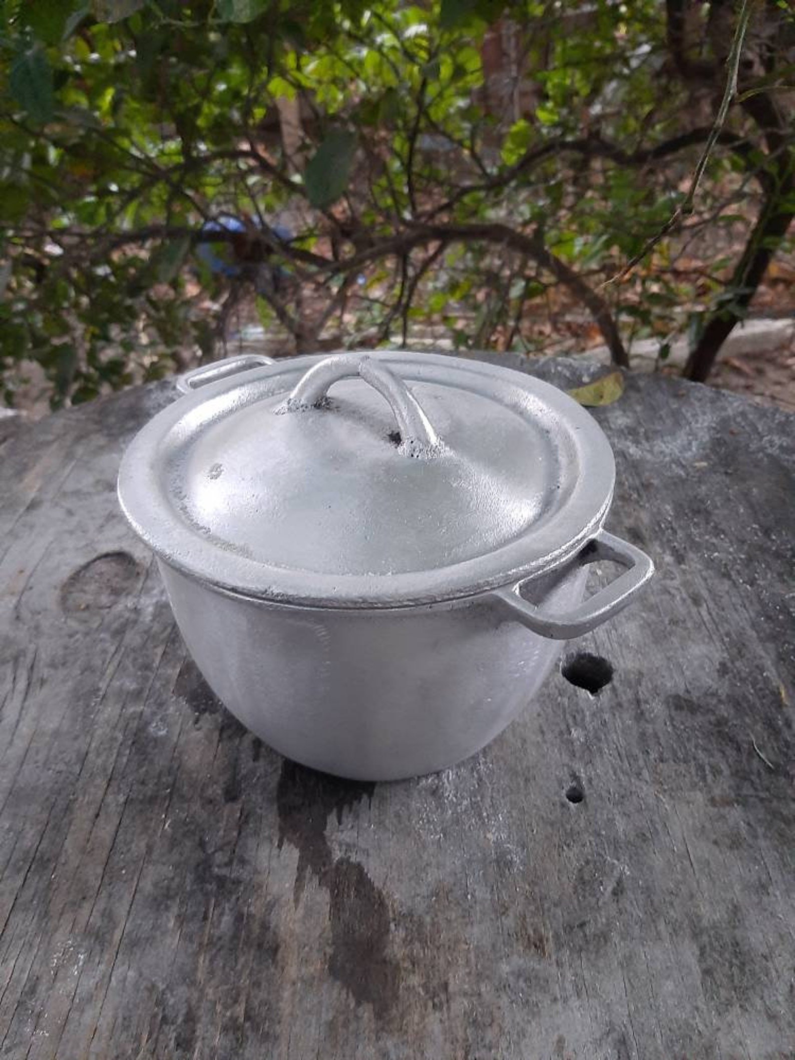 100 Jamaican made Dutch Pot/Tea Pot/ Cast Iron Pot Etsy