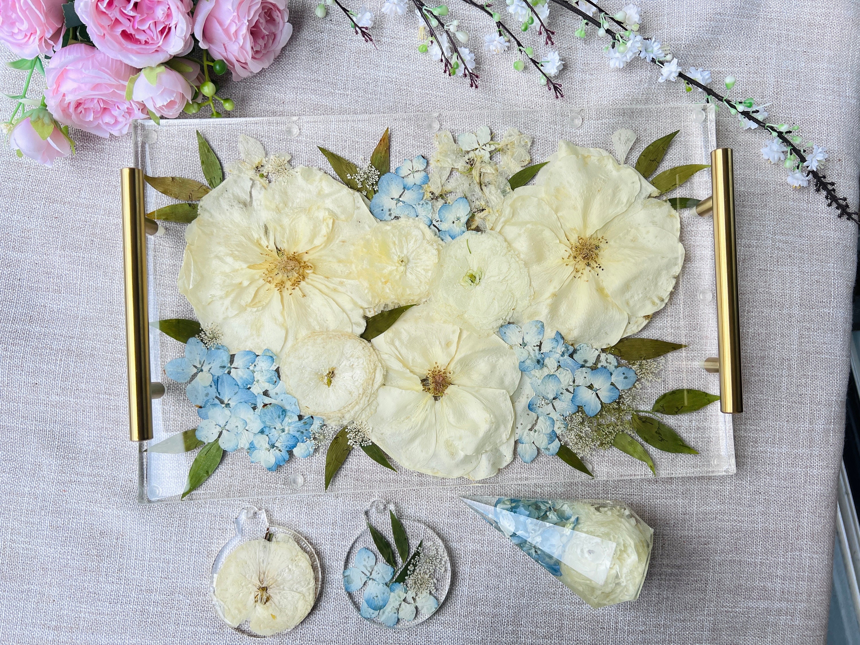 Resin Coaster Made Using Dried Flower Petals, Wedding Flowers, Memorial  Service Flowers. Funeral Flowers, Special Occasion Flowers. 