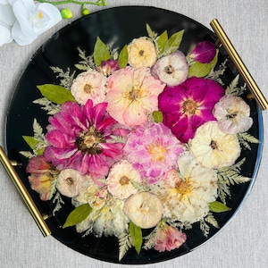 Circle Resin Tray | Wedding Flower Preservation | Bridal Bouquet | Flower Preservation | Keepsake | Wedding Preserve wedding bouquet