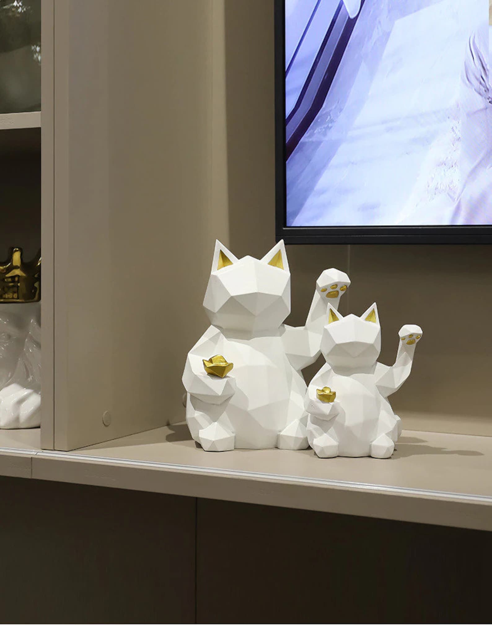 lucky-cat-figurine-waving-lucky-cat-geometric-statue-lucky-waving-cat