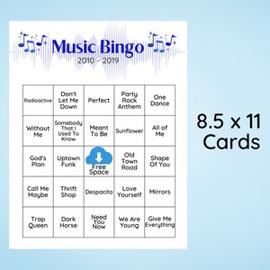 Pode incluir: Um cart&atilde;o de bingo imprim&iacute;vel com tema musical. O cart&atilde;o tem uma grade de 5x5 com quadrados contendo t&iacute;tulos de m&uacute;sicas de 2010 a 2019. O t&iacute;tulo do cart&atilde;o &eacute; "Music Bingo" com os anos 2010-2019 abaixo. O cart&atilde;o mede 21,6 cm por 27,9 cm.