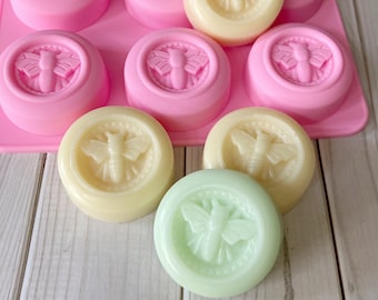 2,25"x2,25"x0,7" /6 wnęk okrągła forma silikonowa pszczoła/ forma silikonowa na mydło w kształcie plastra miodu/ forma mydła pszczelego/ forma świecy w kształcie plastra miodu/ forma owalna