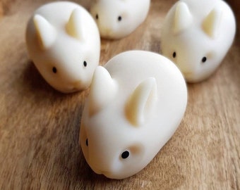 2.25"x3"x1.7" /6 Cavities rabbit Silicone Mold/ rabbits Silicone Soap Mold/ Bunny Mold/ Rabbit Candle Mold/Pet Mold/ Animals Mold