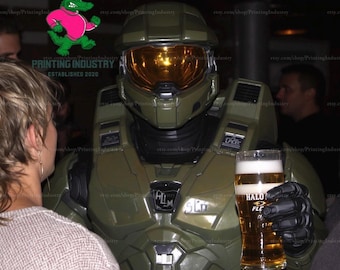 Camiseta divertida de Masterchief con cerveza - Regalo para fans de Halo