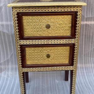Wood Brass Desk Bedside Cabinet Storage -Wooden Nightstand Side Table Drawer-Boho Bedside Table with 2 Drawers Elegant Gold Accent Furniture