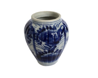 有田焼　花瓶　山水 有田焼 山水花瓶 仏壇用(木箱付) | 佐賀県有田町 | ふるさと納税