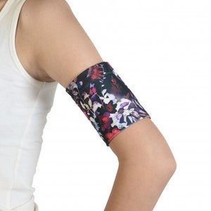 Armband to hold your Freestyle Libre, Dexcom, Medtrum, Sibionics glucose sensors or insulin patch pump Omnipod Dia-Band Rosy Mosy