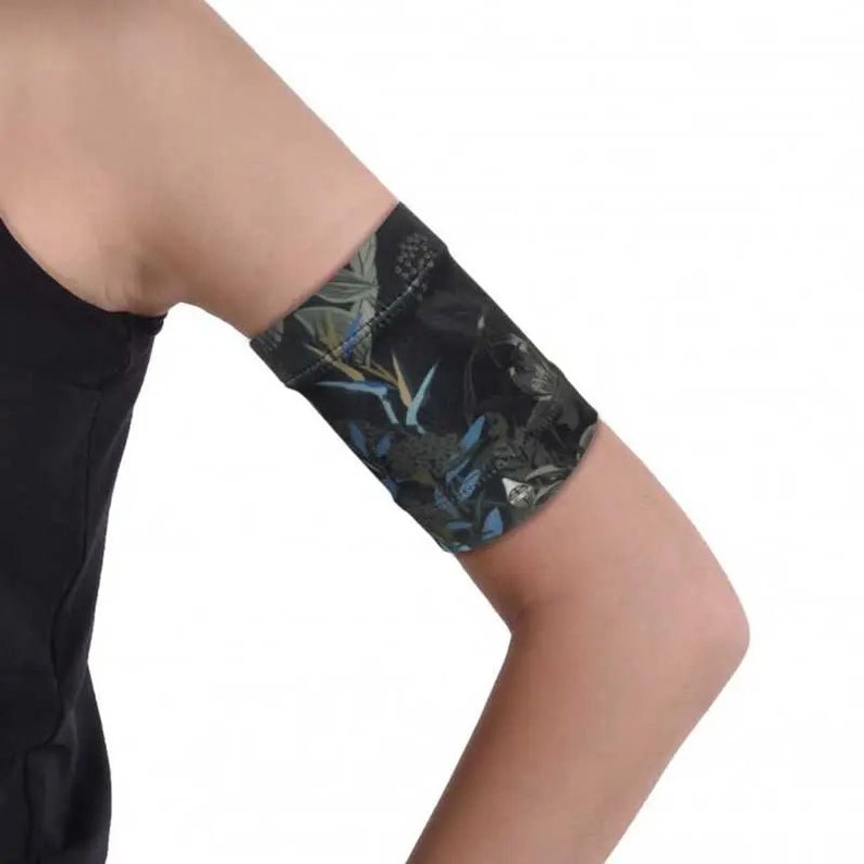 Armband to protect your CGM Freestyle Libre, Guardian Enlite, Dexcom, Sibionics and many more Dia-Band MIDNIGHT SERIE image 8