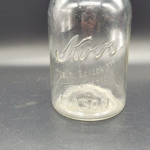 Vintage Kerr Mason Jar with Lid, Old Mason Jar, Vintage Kerr Kar, Old Canning Jar