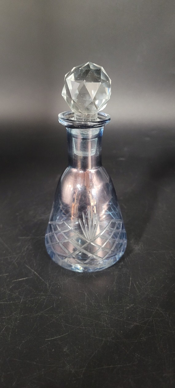 Vintage Blue Cut Glass and Crystal Perfume Bottle… - image 4