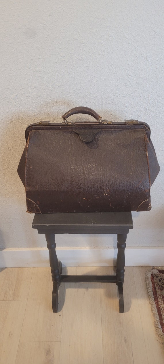 Vintage Leather Doctor's Bag, Old Western Doctor's Ba… Gem