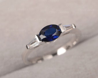 Unique Sapphire Ring Oval Cut Birthstone Zircons Ring 3 Stone Ring for Women