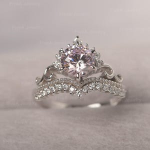 Crown Cubic Zirconia Ring Round Cut Diamond Simulated  Ring Princess Cluster Ring for Her
