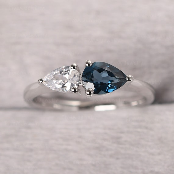Sterling Silver Genuine Diamond 2-Stone Promise Ring Sterling Silver Genuine Diamond 2-Stone Promise Ring