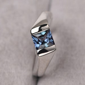 June Birthstone Alexandrite Twist Wedding Ring Sterling Silver Minimalist Couple Ring
