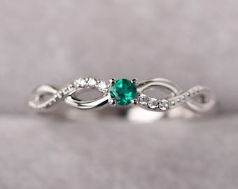Zarte Smaragd Unendlichkeit Verlobungsring Twist Stapelbar Ring Rundschliff Mai Birthstone