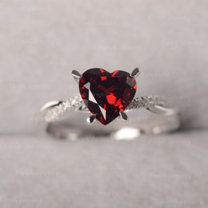 Natural Garnet Ring Red Heart Shaped Ring Love Engagement Ring for Women