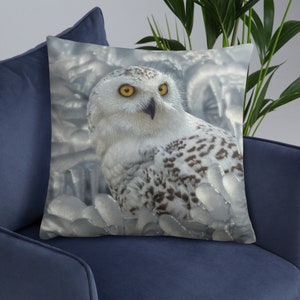 Snowy Owl Throw Pillow, Wildlife Decorative Cushion, Bird Lover Gift, Snowy Owl Painting, Bird Art Decor, Winter Throw Pillow