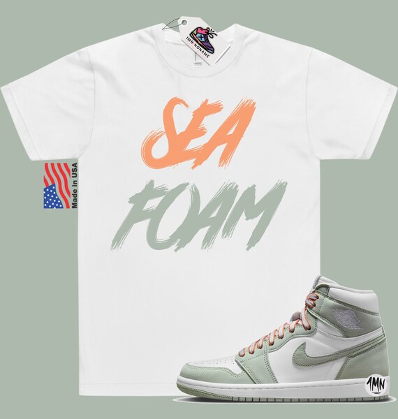 vintage nike sweatshirt beige