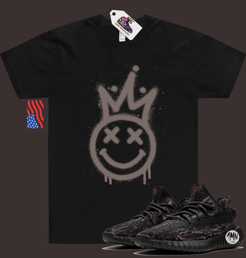 Yeezy 350 MX Rock Match Skjorta Smiley bild 1