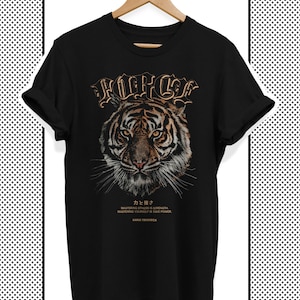 Streetwear T-Shirt mit Vintage Tiger Kopf Grafik / Japan Soft Grunge Shirt für Harajuku Fans / Chinesisches Tiger Sternzeichen Geschenkidee