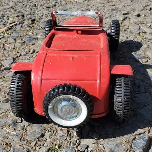 Nylint Toys shops Ford Roadster 1960 Pressed Steel