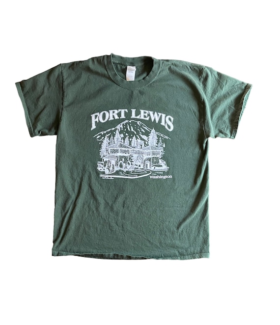Vintage Green Fort Lewis Washington Tourist T-Shi… - image 1