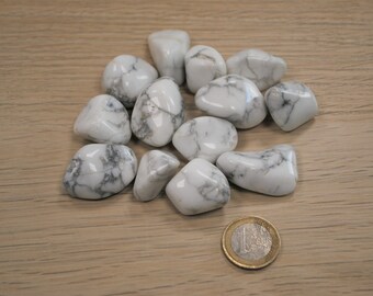 Howlite rolled stone