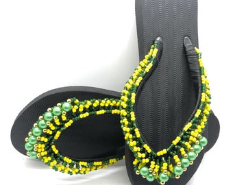 Chanclas / pantuflas hechas a mano / Ropa de verano de Ghana / Talla 4 del Reino Unido / Ropa de playa