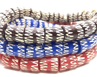 Cuentas de tubo Chevron, cuentas de vidrio reciclado Krobo africano para la fabricación de joyas.