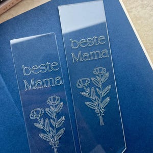 Personalisiertes Acryl Lesezeichen “beste Mama” – Geschenk zum Muttertag oder Geburtstag lesen ist träumen mit geschlossenen Augen