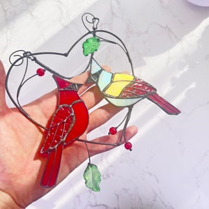 Cardinal stained glass Window Hangings Heart Stained glass bird suncatcher Love Cardinal gifts Custom stained glass decor Mothers Day gift zdjęcie 5