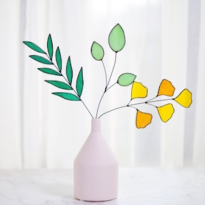 ワイルドフラワー ステンドグラス 葉 植物 サンキャッチャー ボヘミアン フラワーブーケ ガラスアート 母の日ギフト、花瓶に入った自然の花の植物 ホームデコレーション