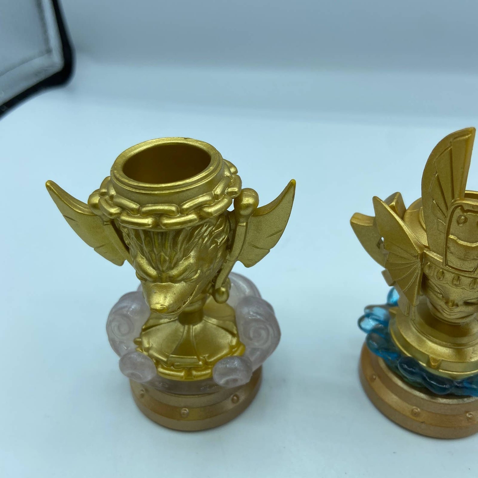  Skylanders  Imaginators Trophy  Sky  Sea Lot 2 pc Golden 