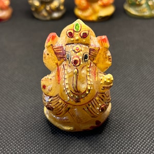Handmade Aventurine Jade Ganesha Statue: Divine Home Decor