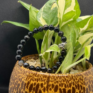 Black Sulemani Aqeeq Bracelet: Handcrafted Unisex Crystal Healing (8mm)