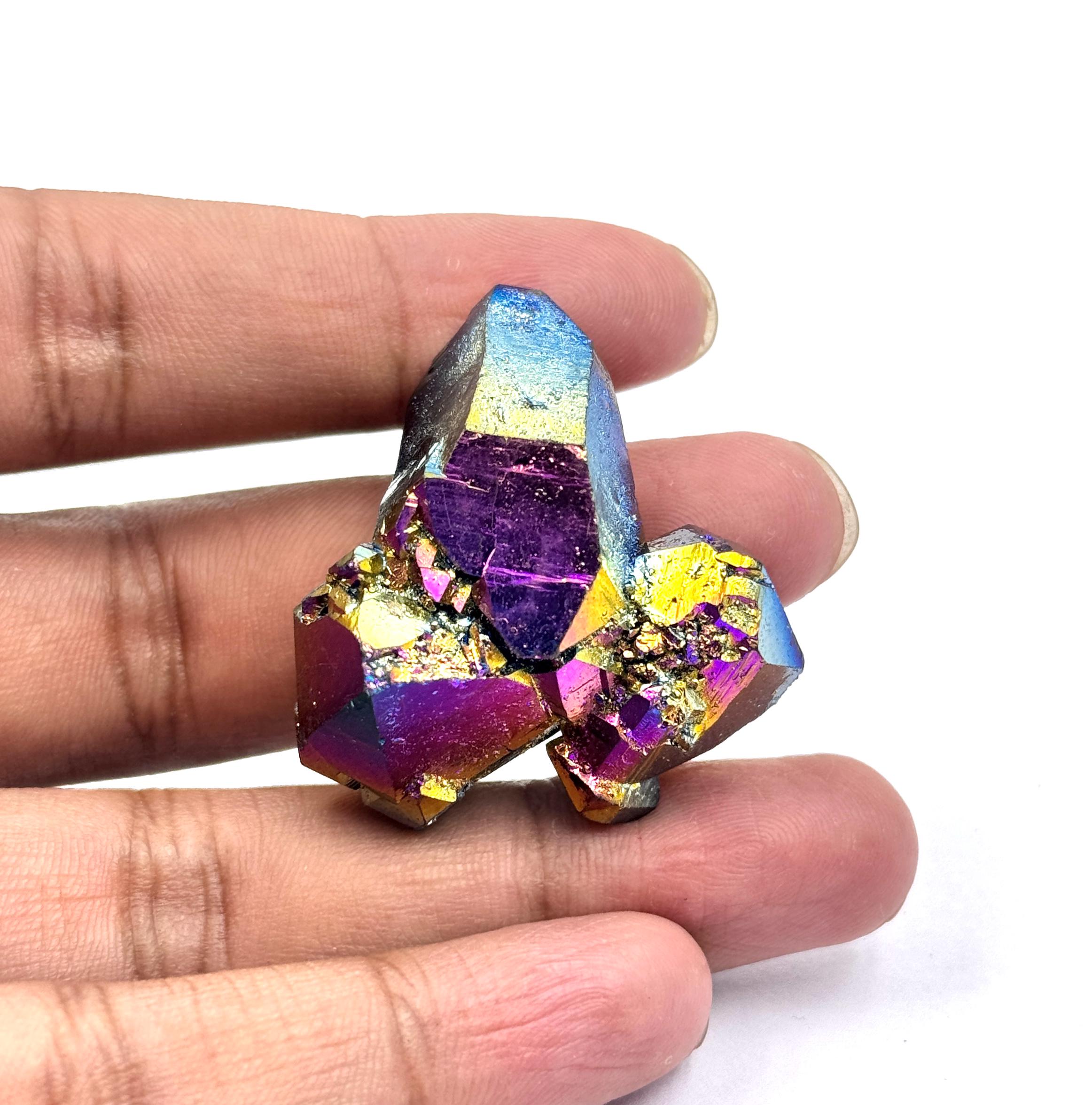 レインボーチタンクォーツオーラクラスター：ヒーリングクリスタル