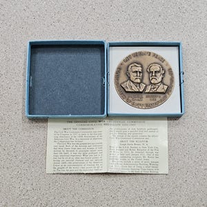 1961-1965 Civil War Centennial Commission "Let Us Have Peace" Ulysses S. Grant & Robert E. Lee Bronze Medallion, Box, COA By Medallic Art Co