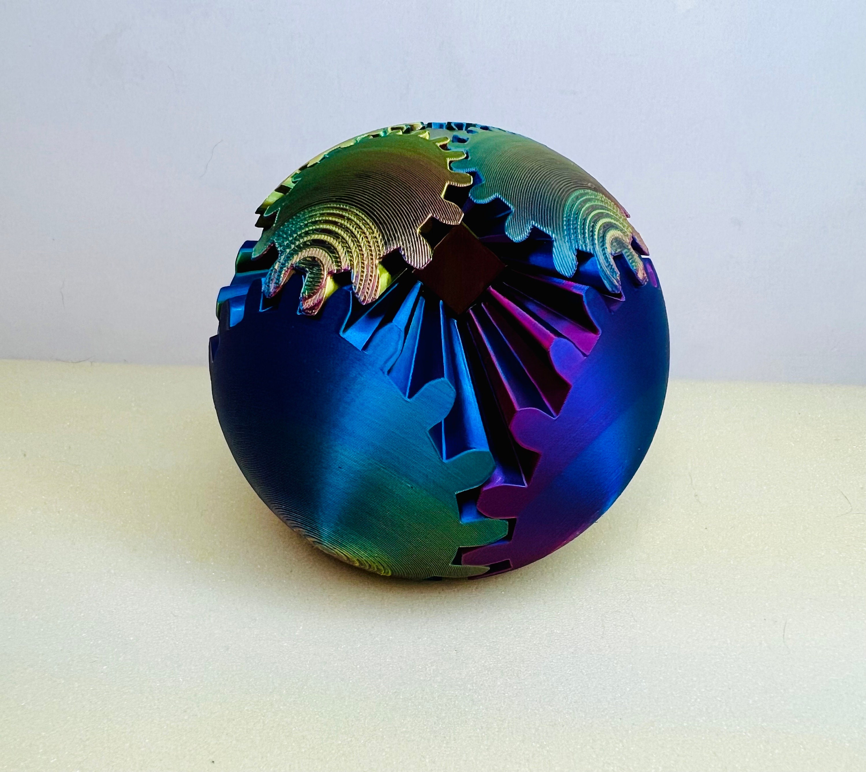 Gear Ball Fidget imprimé en 3D, Gearsphere - The Steampunk Whirling Wonder Fidget, Gear Sphere Fidget Toy, Cadeau Anti-Stress pour Les Enfants et Les Amis (Vert 8 cm Gear Ball Fidget imprimé en 3D, Gearsphere - The Steampunk Whirling Wonder Fidget, Gear Sphere Fidget Toy, Cadeau Anti-Stress pour Les Enfants et Les Amis (Vert 8 cm