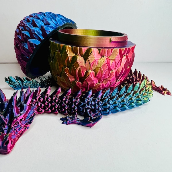 Spiked articulating Dragon with Dragon Egg