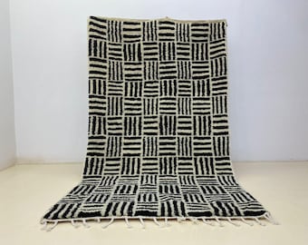 Custom Washable Berber Area Rug for Living Room  Handwoven Wool Carpet  Boho Chic Decor