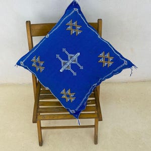 Decorative Silk Pillow 50cmx50 cm,Decorative Pillow Cover,Custom pillow,Handwoven Silk Pillow,Boujaad Pillow,Amazimg Pillow,Azilal pillow