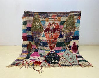 Alfombra de cocina geométrica vintage marroquí a cuadros (1,92 x 1,69 m), hecha a mano.