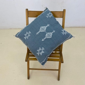 Berber Moroccan Pillow,handmade cactus silk pillow,Traditional Pillow,Decorative Pillow Cover,beautiful pillow,washable pillow, Boho Decor