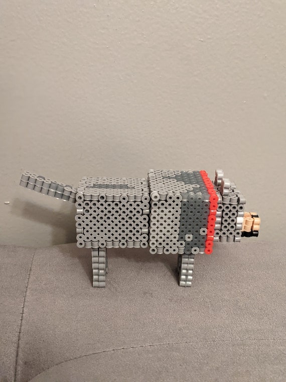 Minecraft dog figure 2025