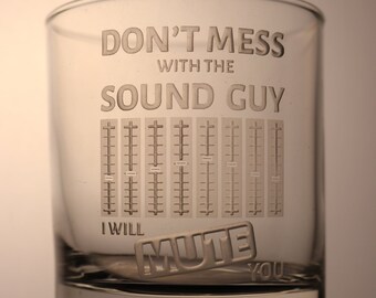 I will mute you! Funny sound guy gift, sound engineer gift, audio engineer gift, recording studio gift, acoustics tumbler