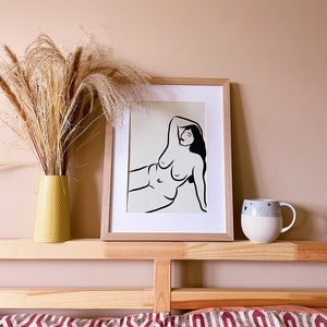 Wide Hips Red Lips Print - A4 Illustrated Neutral Line Drawing Curvy Female Figure, Body Positive Print